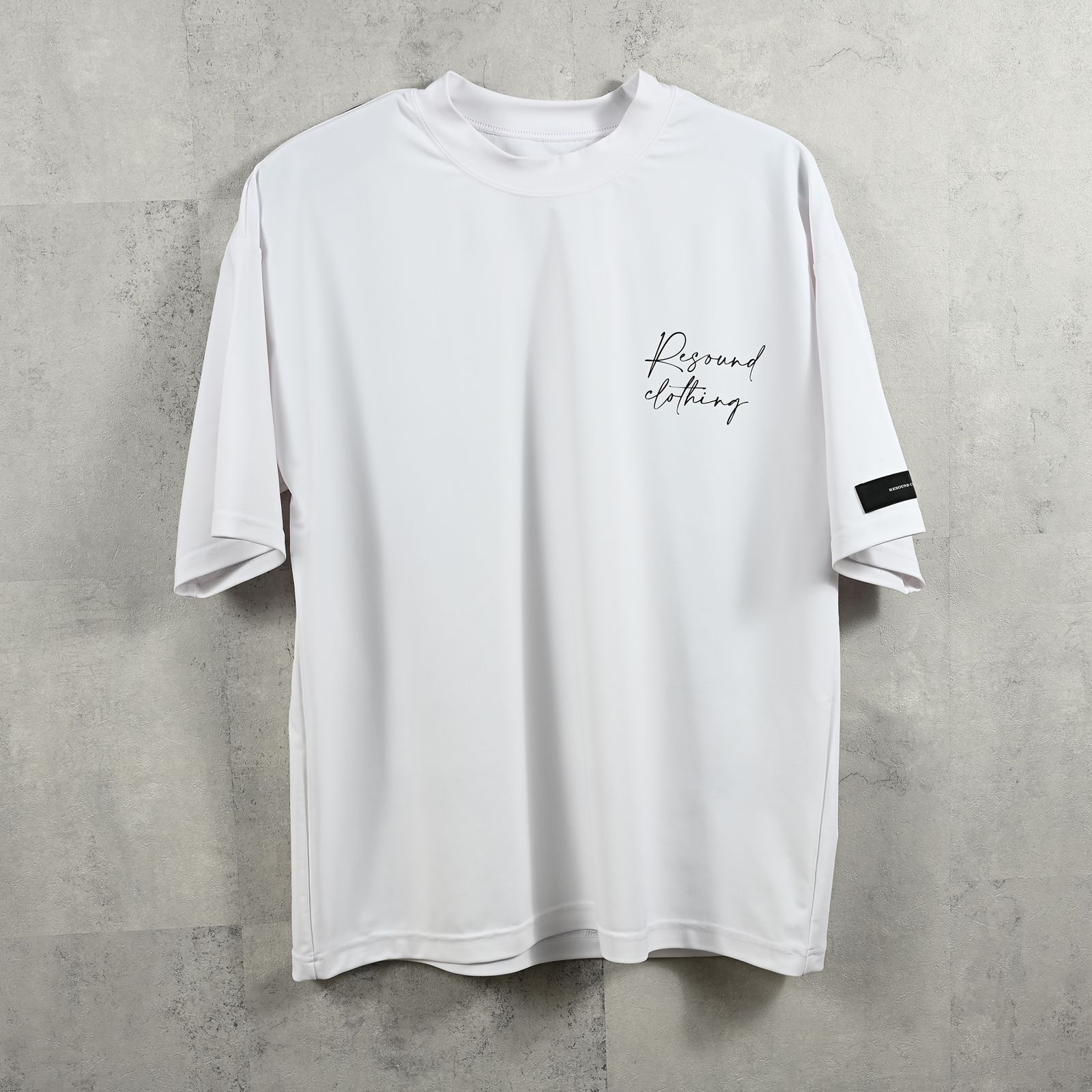 ID RUSH OVER TSHIRT / バックロゴ ラッシュガード 半袖Tシャツ ホワイト