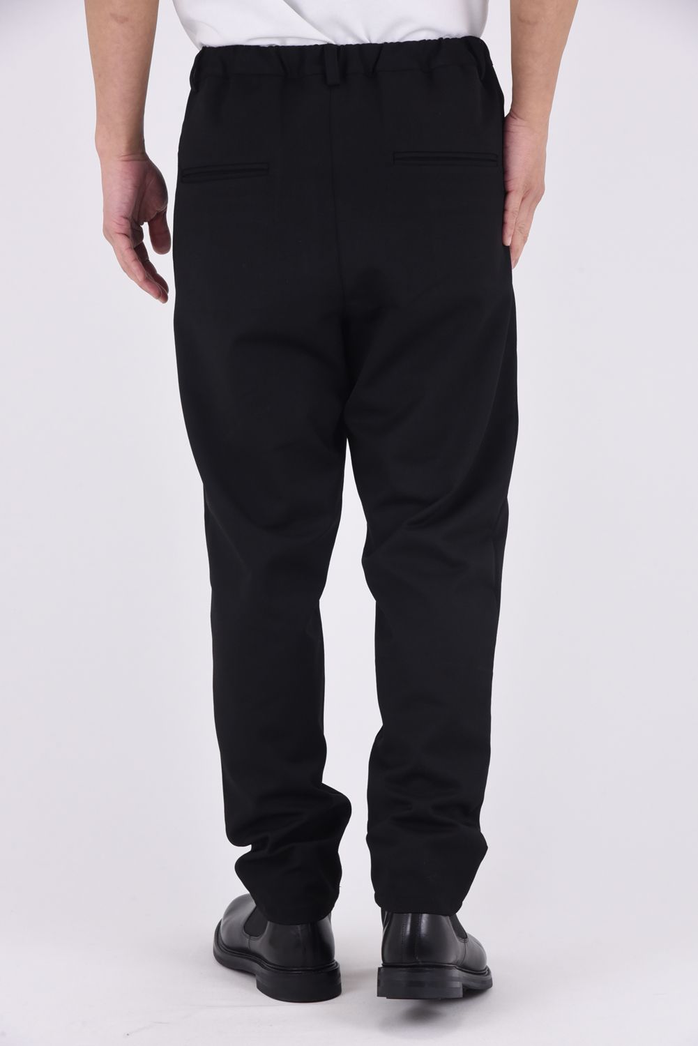 PAT WIDE EASY PANTS / ワイドテーパード イージースラックス (ブラック)