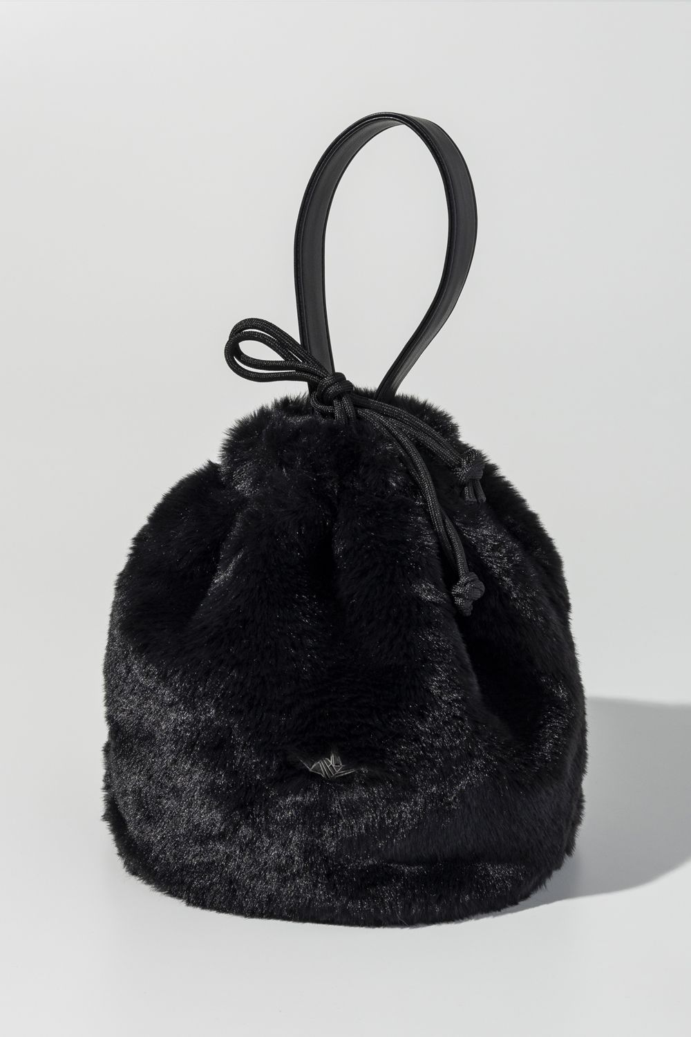 【26AW】 FUR DRAWSTRING BAG / ファー ドローストリング バッグ (ブラック) (8月上旬入荷予定)