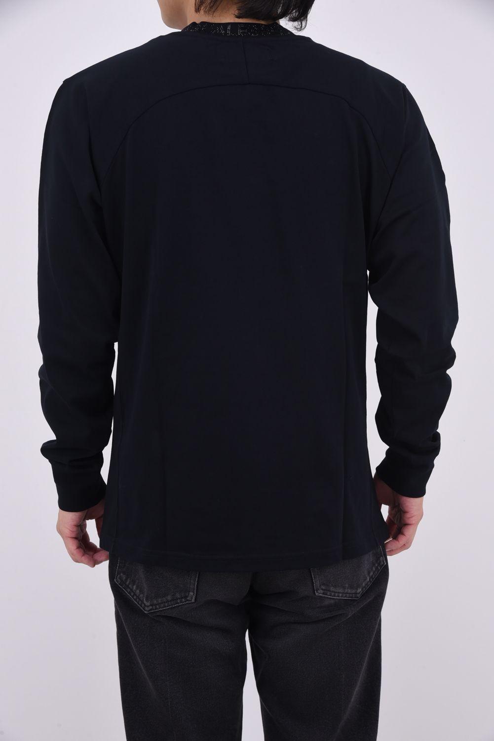 【25AW】 RHINESTONE COLLAR LONG T-SHIRT / ラインストーンネックロゴ ロングスリーブ Tシャツ (ブラック)