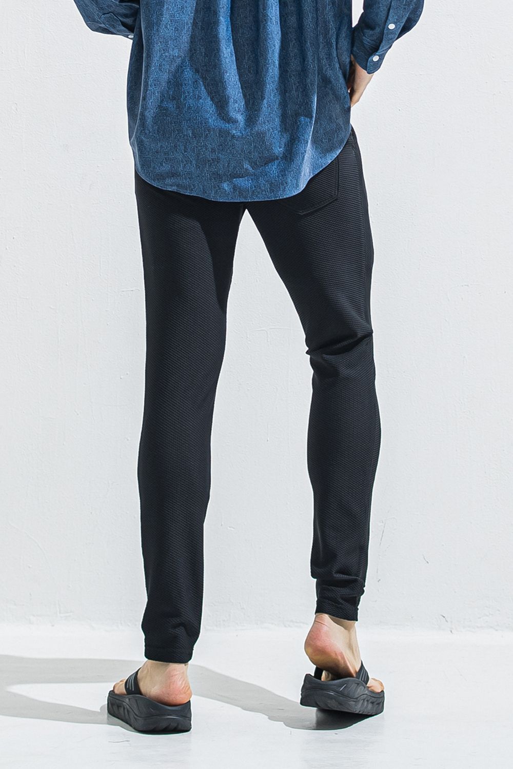 CHRIS EASY TUCK PANTS / ストレッチメッシュトリコット スラックスイージータックパンツ (ブラック) (5月中旬入荷予定) ※オーダー締切:2月15日(日)18時