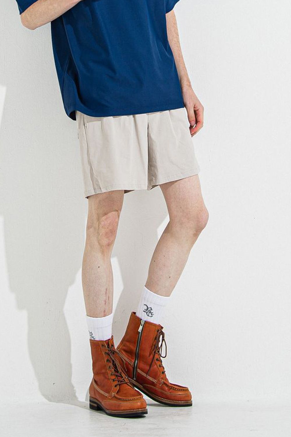 TV NYLON SHORTS / ナイロンマイクロファイバー ルーズフィット ショートパンツ グレージュ
