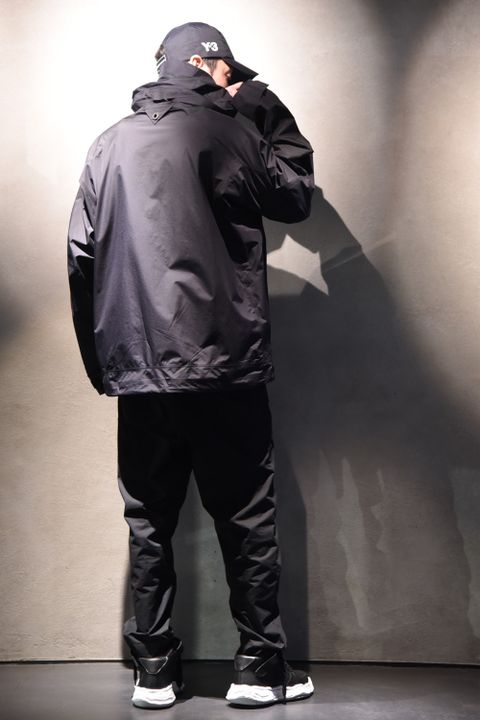 【White Mountaineering】 ハイスペック機能を備えているワードローブとしてイチオシのマウンテンJK