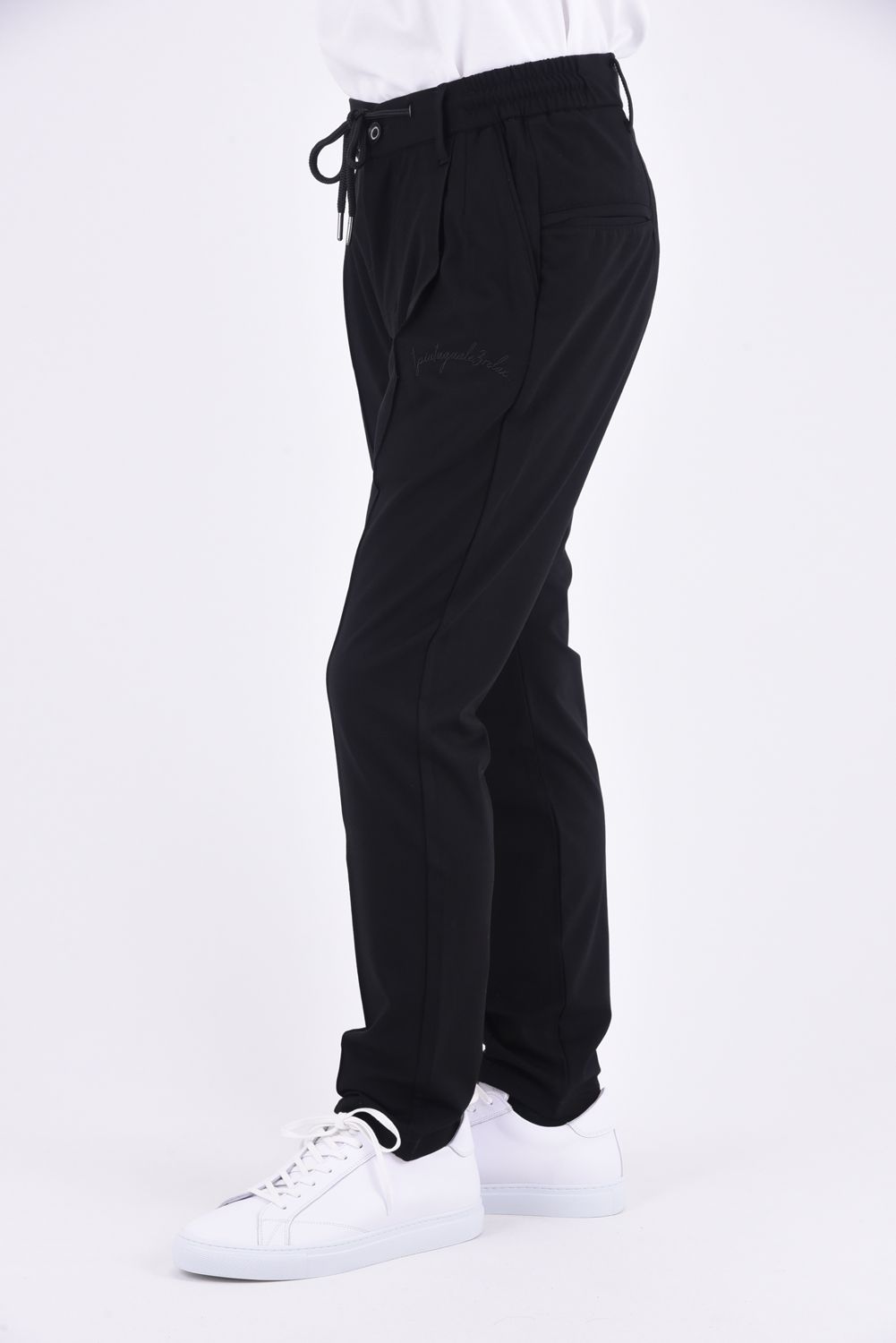 1PIU1UGUALE3 RELAX - CUT AND SEW SLACKS / アーチロゴ