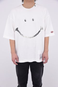 SMILY FACE PT TEE / スマイリーフェイス クルーネック Tシャツ (ホワイト)