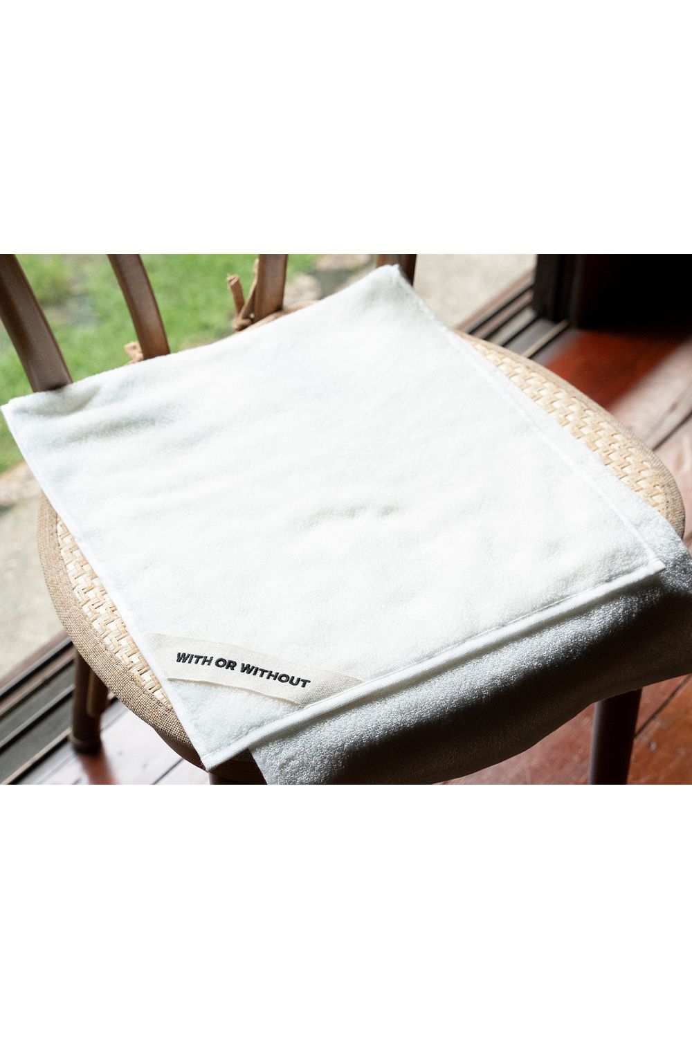 Face Towel / シルク混 フェイスタオル (ホワイト)