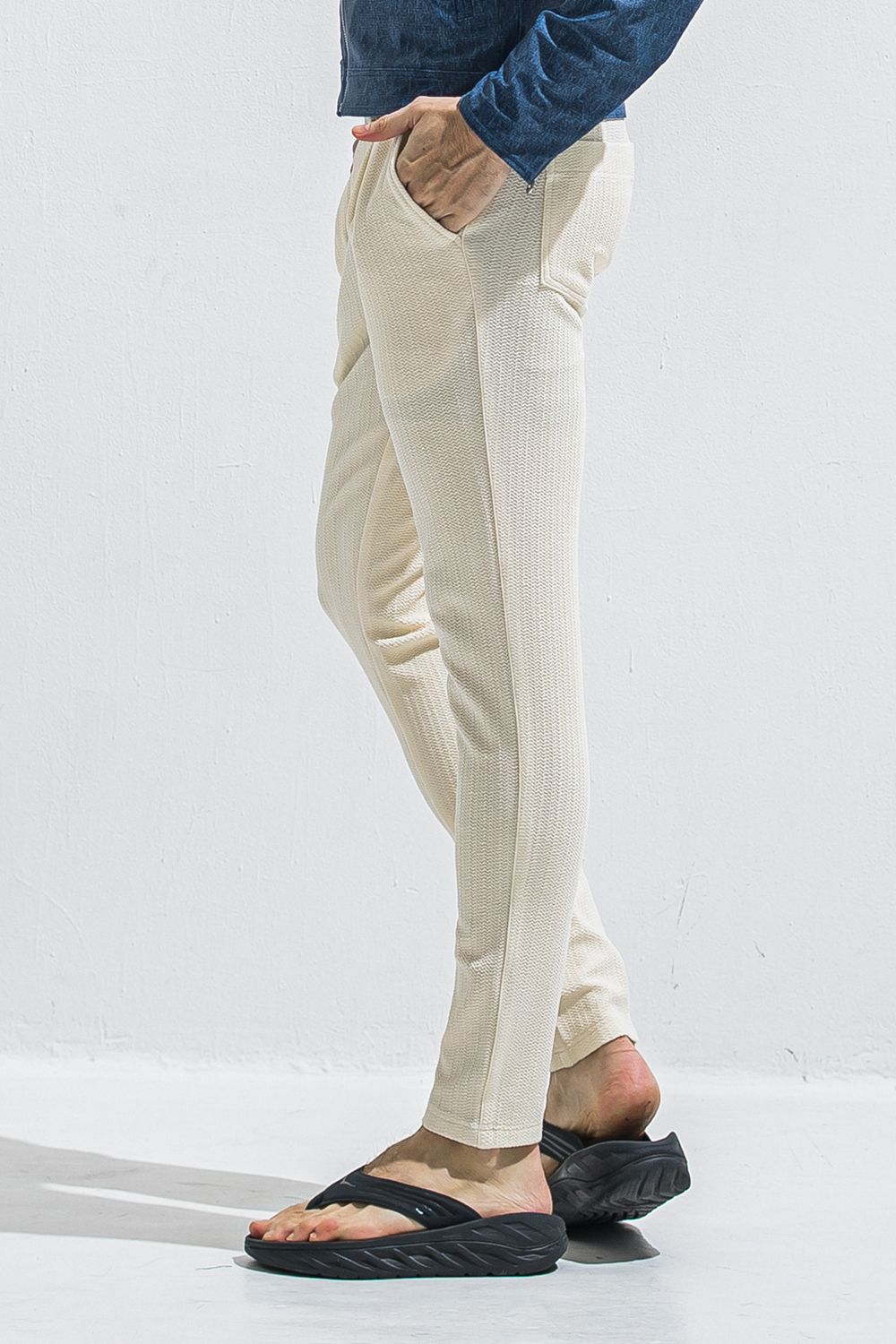 CHRIS EASY TUCK PANTS / ブリスターニット スラックスイージータックパンツ (オフホワイト) (4月中旬入荷予定) ※オーダー締切:2月15日(日)18時