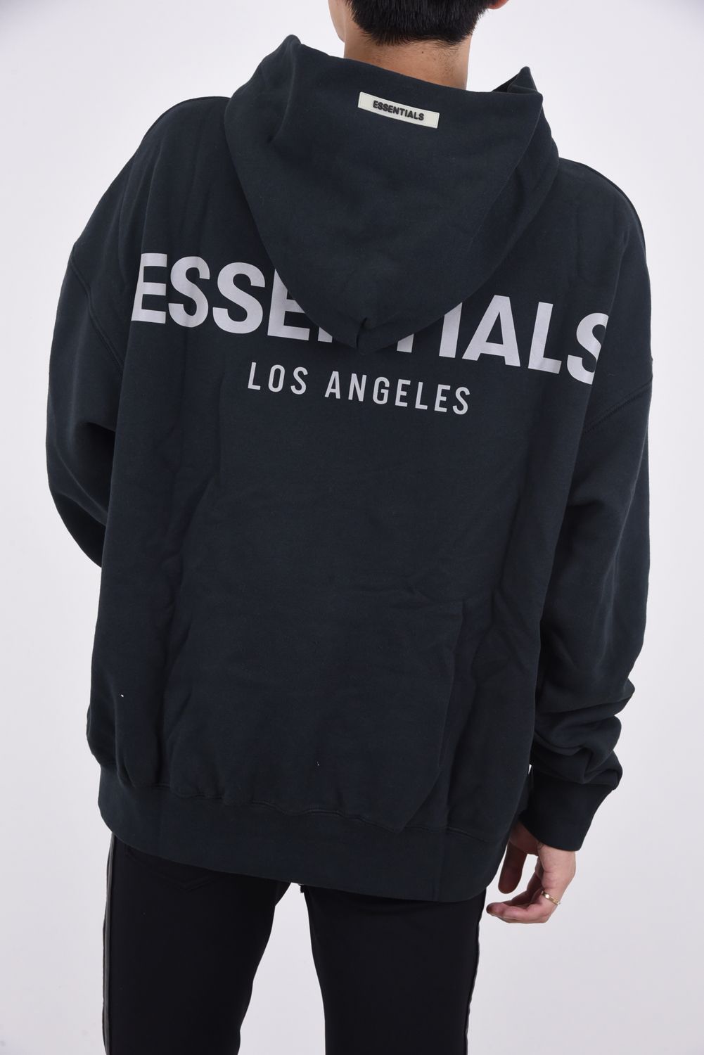 essentials Los Angeles パーカー　黒　LA限定