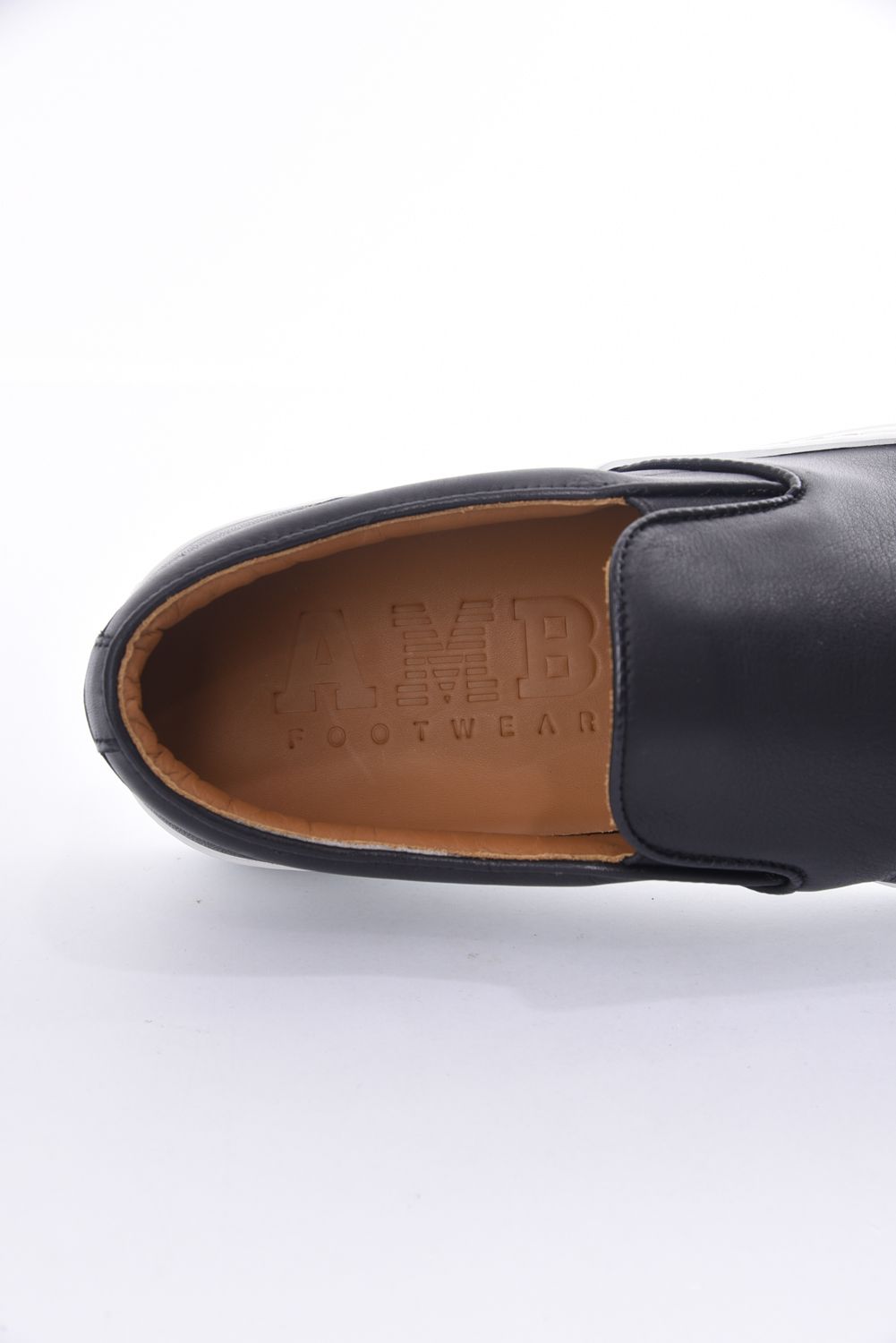 COURT SAUVAGE / SLIP-ON (ブラック×ホワイト)