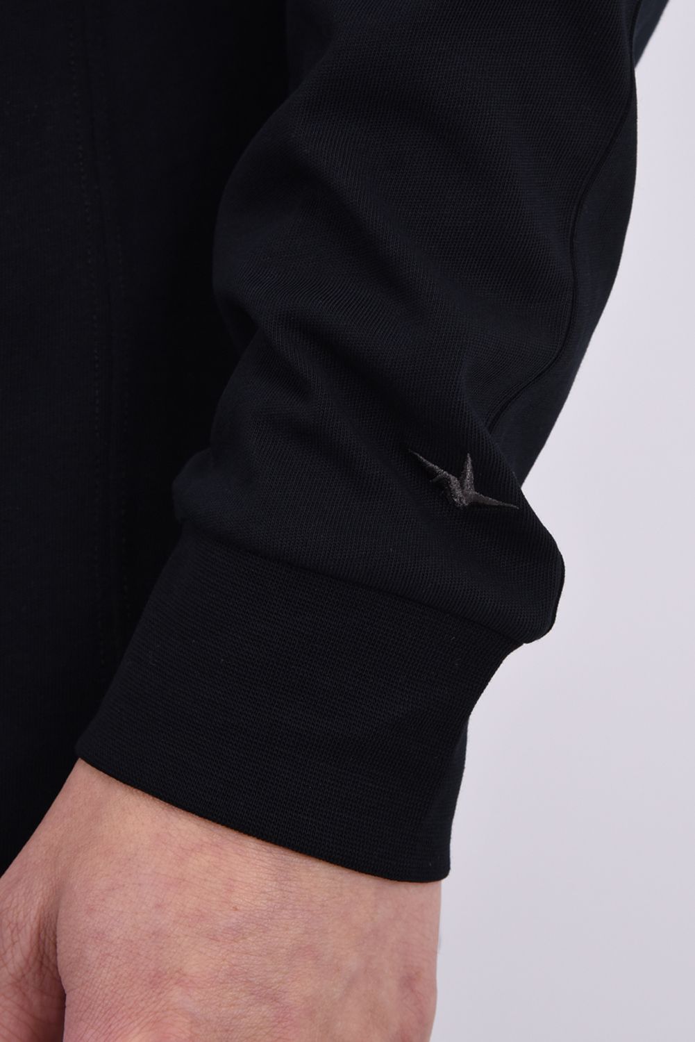 【26AW】 SCRIPT LOGO HOTFIX STUDS L/S T-SHIRT / スクリプトロゴ ホットフィックス スタッズ ロングスリーブ Tシャツ (ブラック)