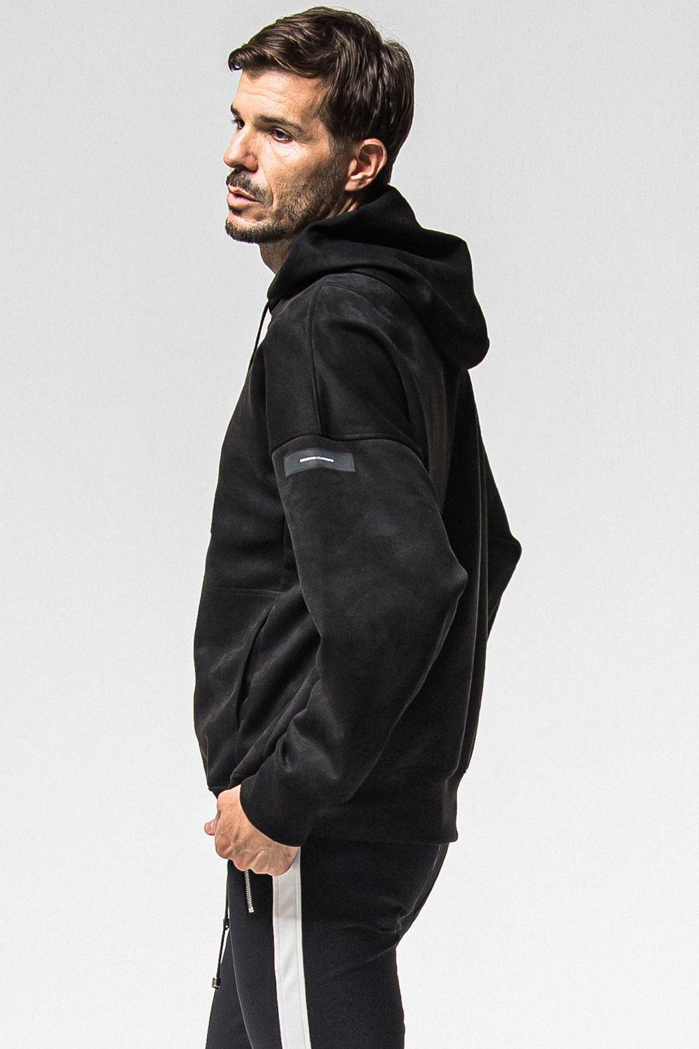 SUEDE LOOSE HOODIE / スウェード ルーズ パーカー (ブラック) (1月上旬入荷予定) ※オーダー締切：9月1日(月)18:00