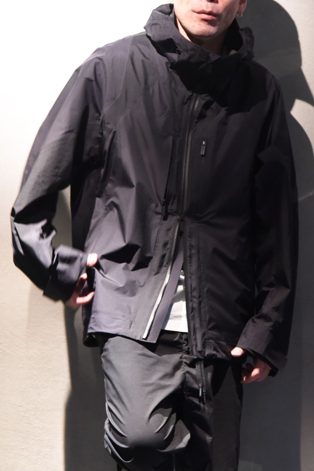 White Mountaineering - 【BLK】 GORE-TEX PACLITE PLUS HOODED JACKET