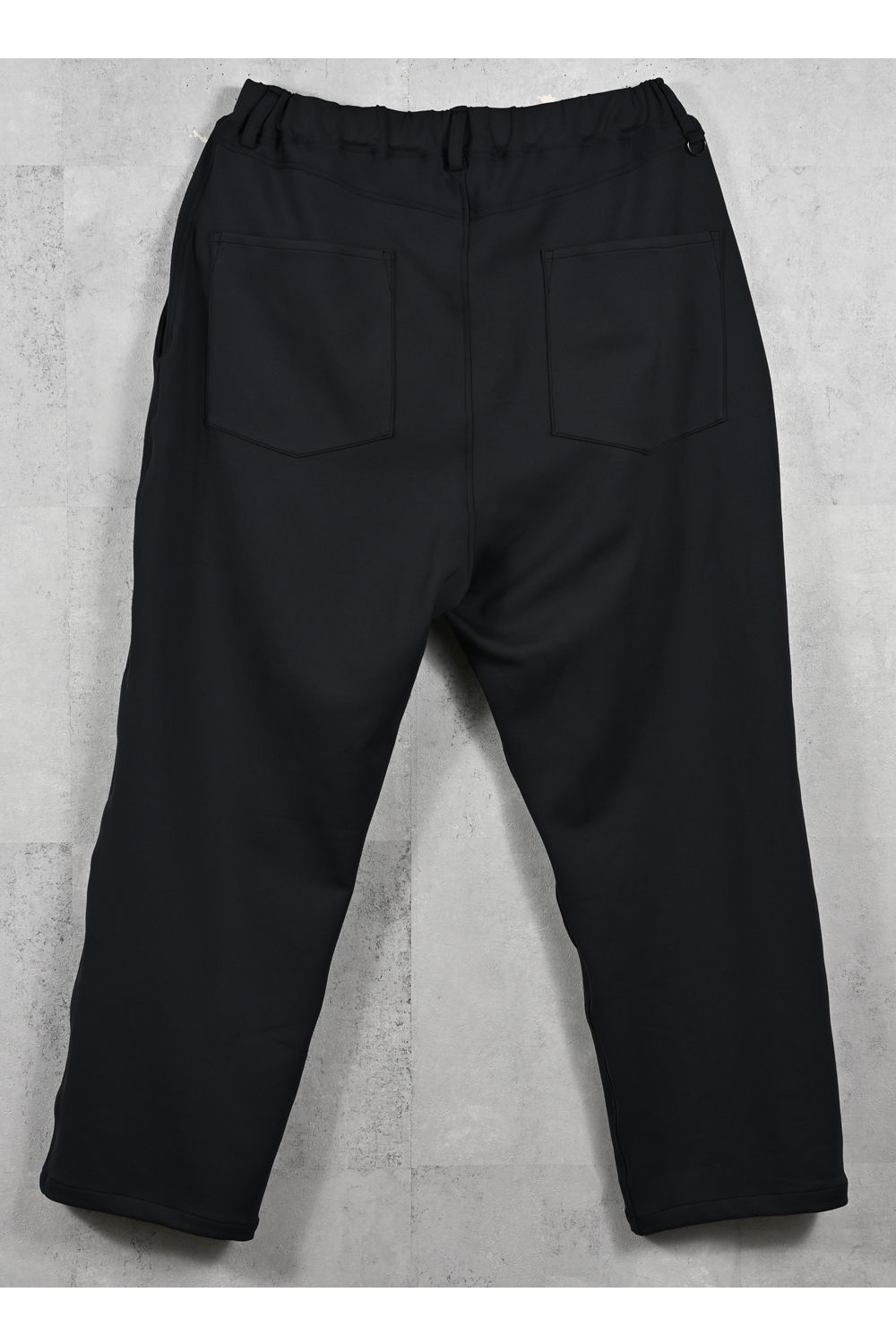 EMILIO DB WIDE PANTS / ダンボール素材 接触冷感 エコレザーコインポケット スラックス型イージーワイドパンツ (ブラック) (3月中旬入荷予定) ※オーダー締切12/13(土)17:00