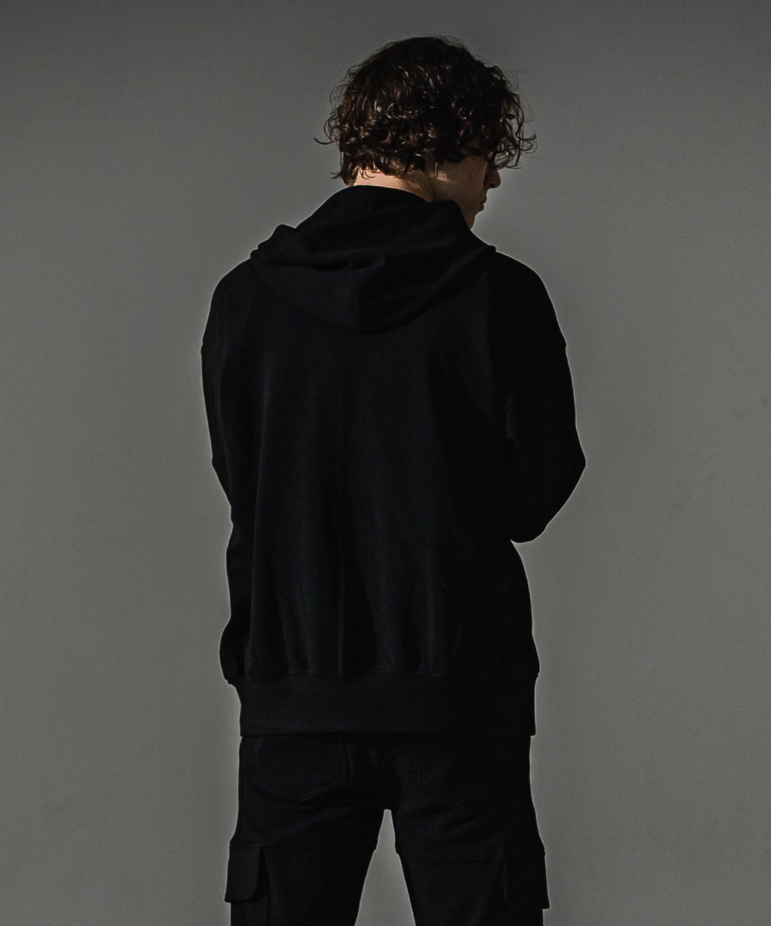 blister Varsity hoodie / ブリスターニット フード付きスタジャン (ブラック) (8月末入荷予定) ※オーダー締切:5月23日(土)17時