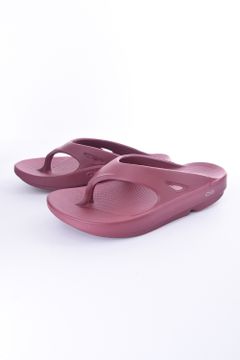 【国内正規品】 OOriginal / ウーオリジナル リカバリートングサンダル マーズレッド