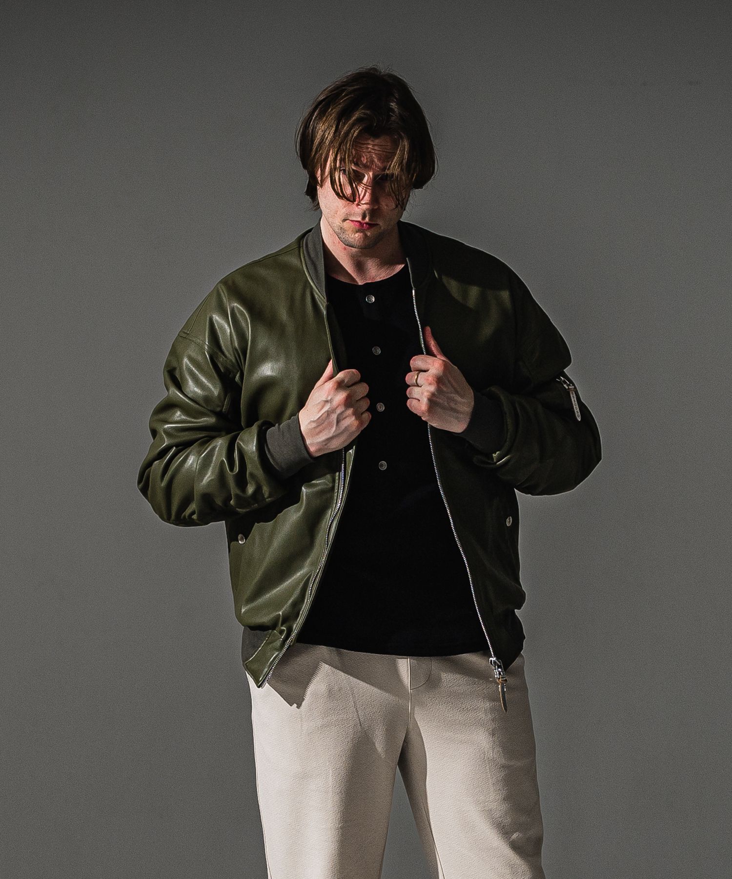 David JACKET / ドロップショルダー エコレザーフライトジャケット (カーキ) (9月末入荷予定) ※オーダー締切:5月23日(土)17時