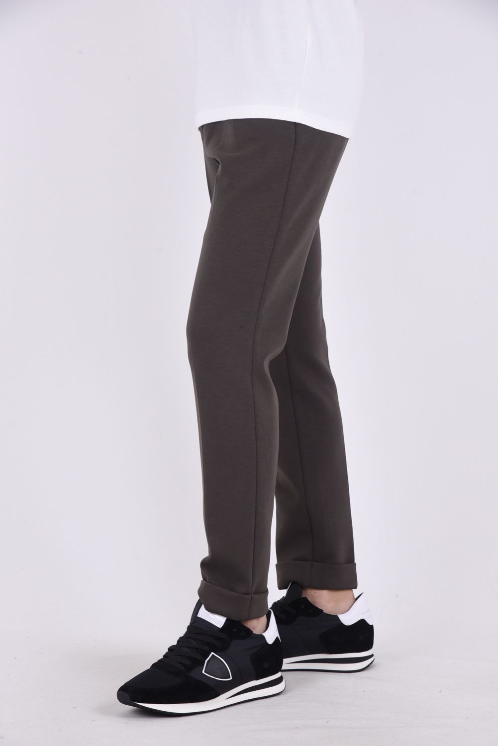 COMFY SLACKS / ダンボールジャージ コムフィースラックス グレー
