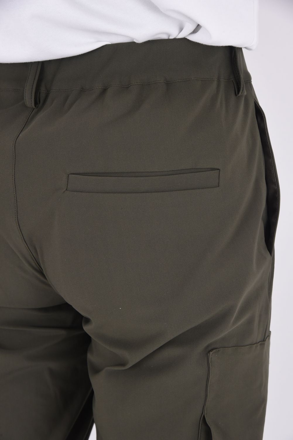 DAVID NYLON CARGO PANTS / ストレッチナイロン ミリタリーカーゴパンツ カーキ