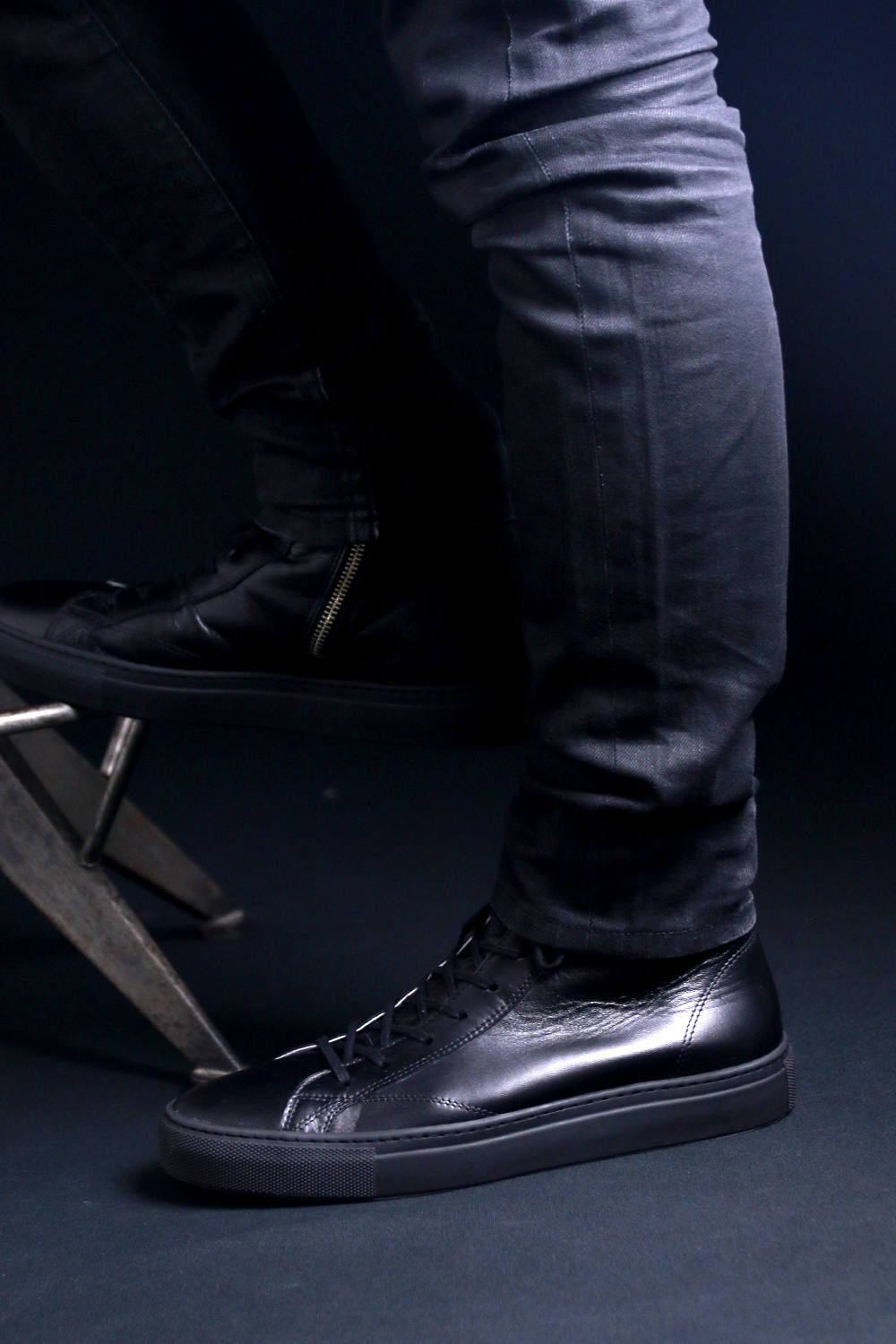 1000ZIP KIPS / HIGH CUT SNEAKER