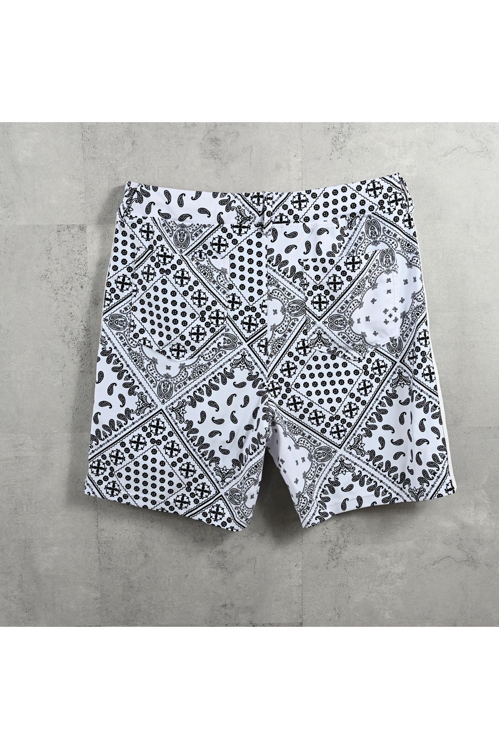 RUSH SHORTS / ラッシュガード バンダナ柄 ショートパンツ (ホワイト) (5月末入荷予定) ※オーダー締切:2月15日(日)18時