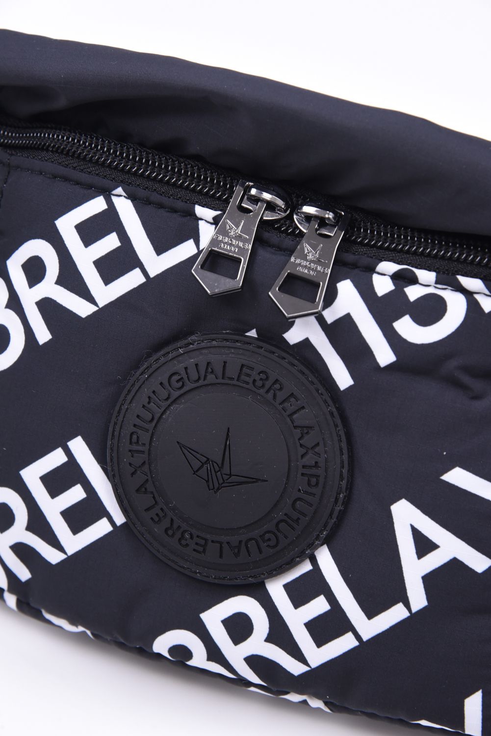 BATTING LOGO WAIST BAG / キルティング サークルロゴ ボディバッグ ブラック / ホワイト