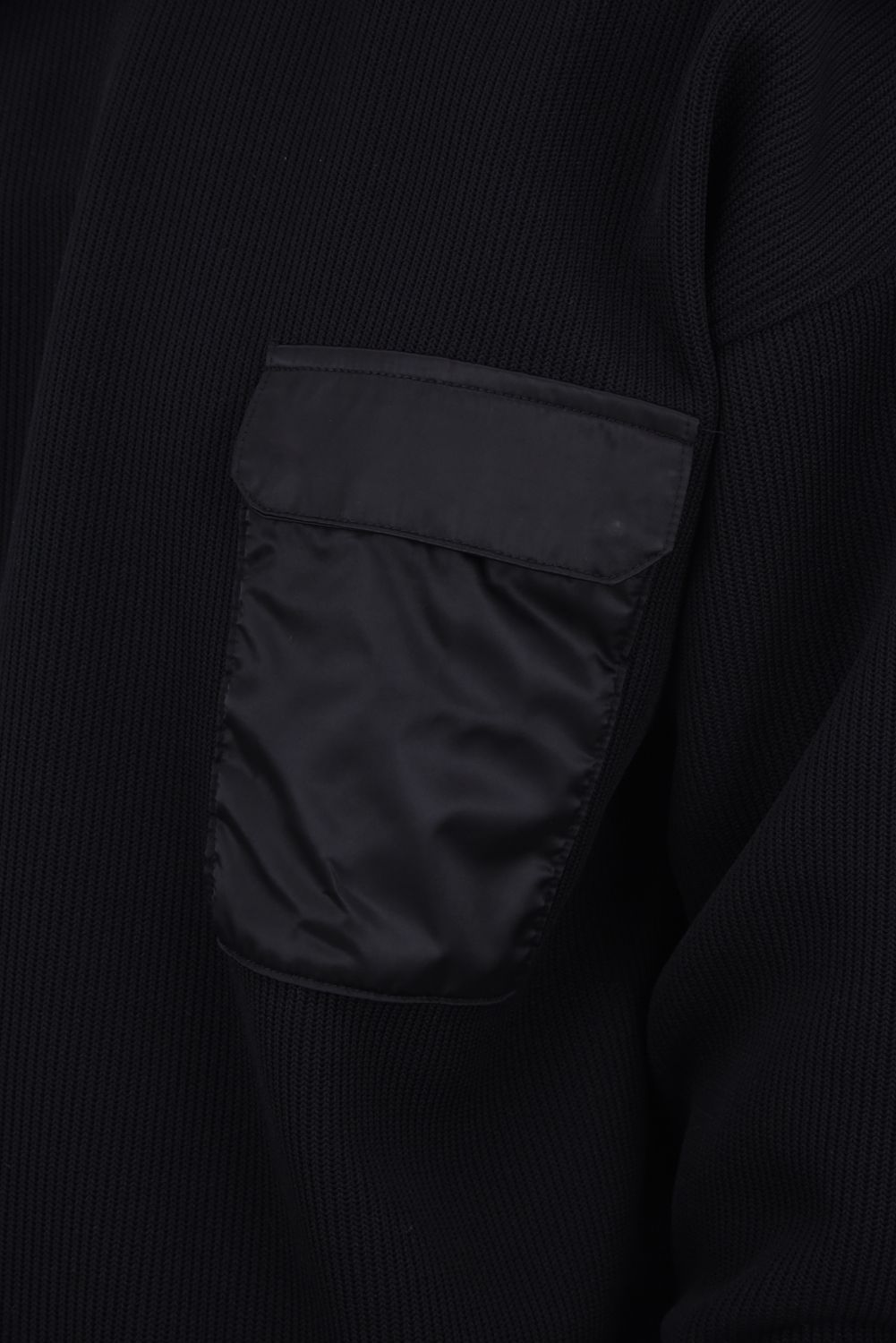 【26SS 39th】 AZE MILITARY DROP TRAINER / 畦編みニット フラップポケット スウェット (ブラック)