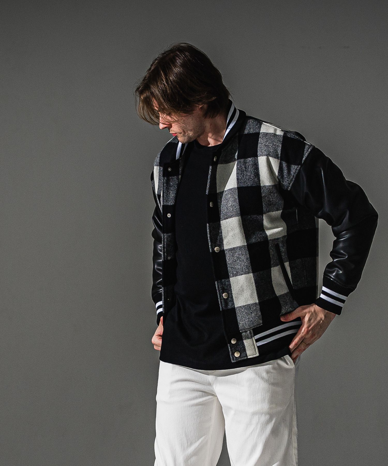Varsity jacket / ブロックチェック エコレザースリーブ スタジャン (ブラック/ホワイト) (10月末入荷予定) ※オーダー締切:5月23日(土)17時