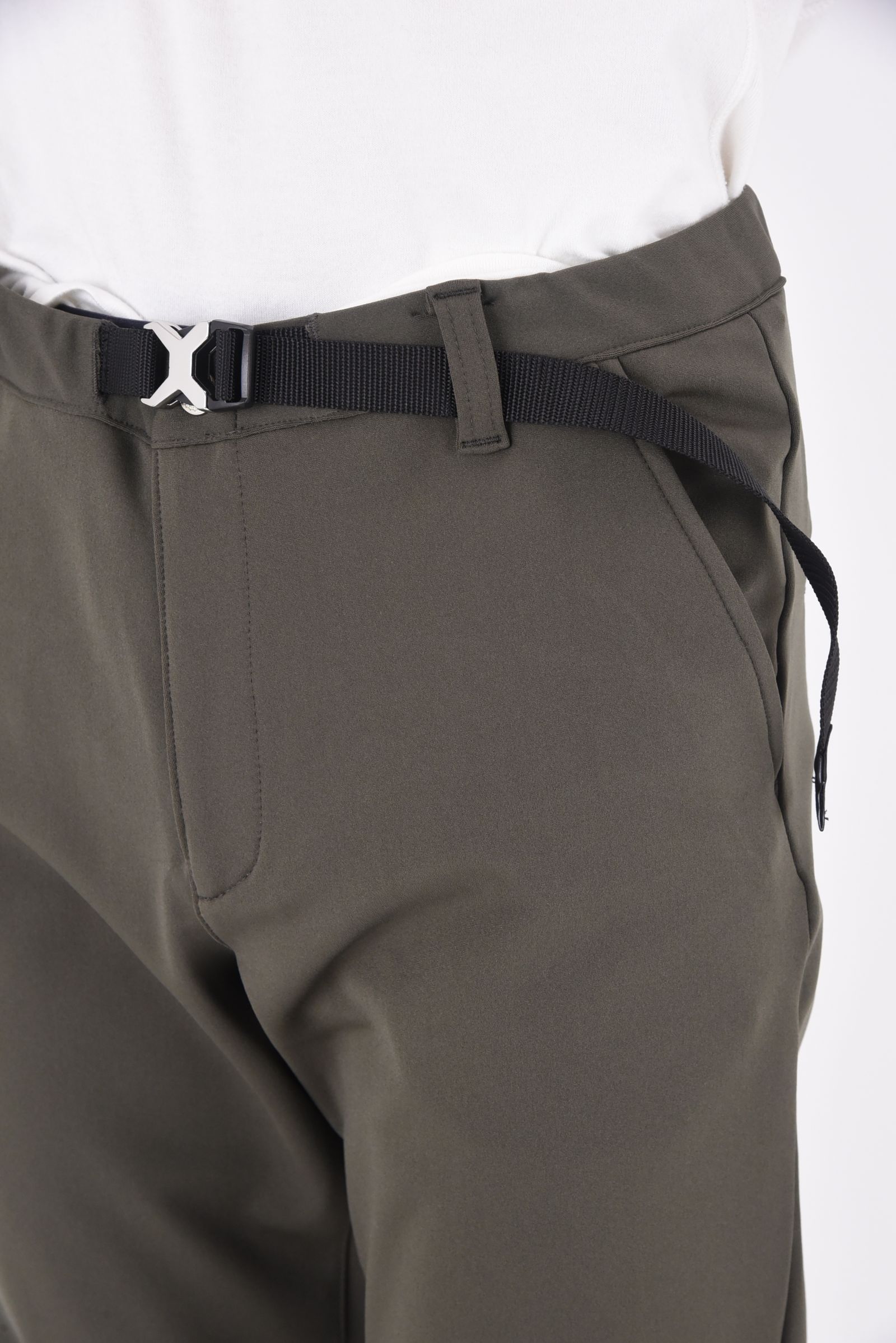 PAT TIGHT EASY PANTS / ストレッチツイル 裏起毛ツイル タイトフィット ウェビングベルト付き イージースラックス カーキ