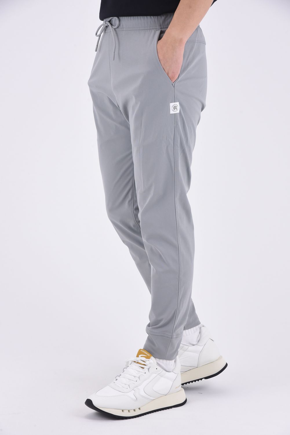 【国内正規品】 COACH'S JOGGER / 4ウェイストレッチ カフ ストレッチパンツ ストーン