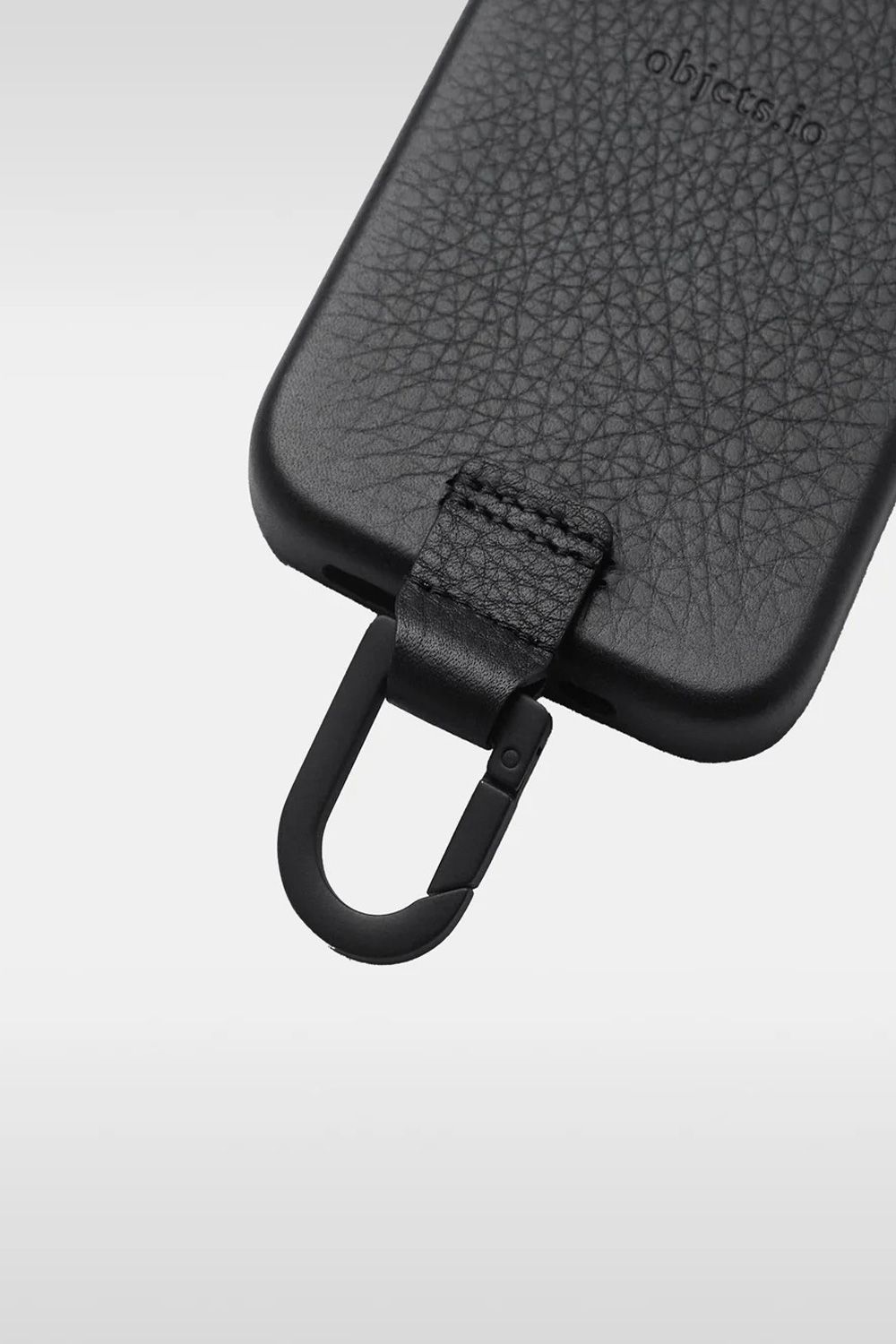 CARABINER-CASE / カラビナ付 iPhone レザーケース (ブラック)