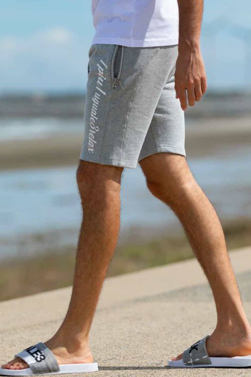 GLITTER ZIP SHORT PANTS / グリッターロゴ ショートパンツ トップグレー
