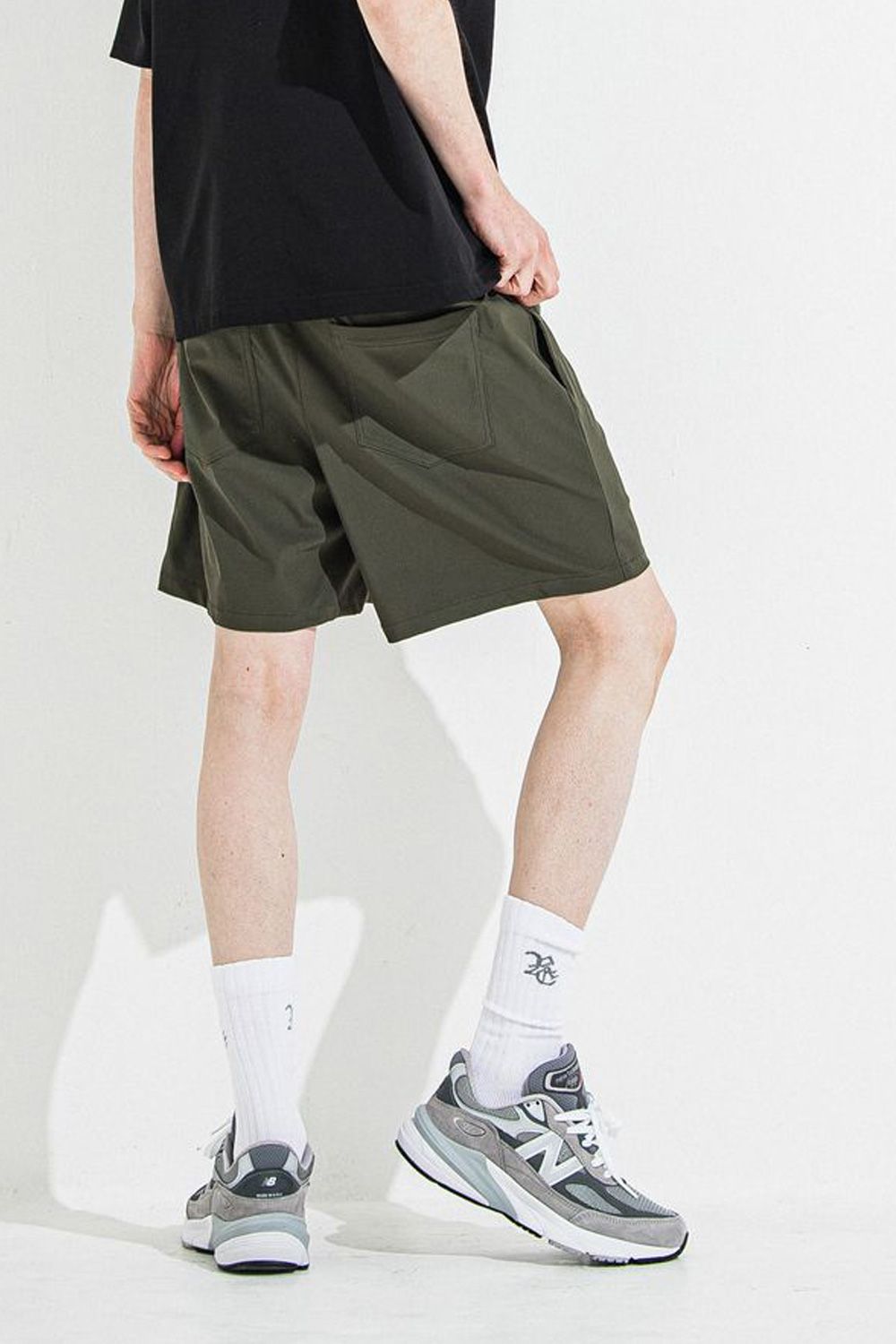 TV NYLON SHORTS / ナイロンマイクロファイバー ルーズフィット ショートパンツ カーキ