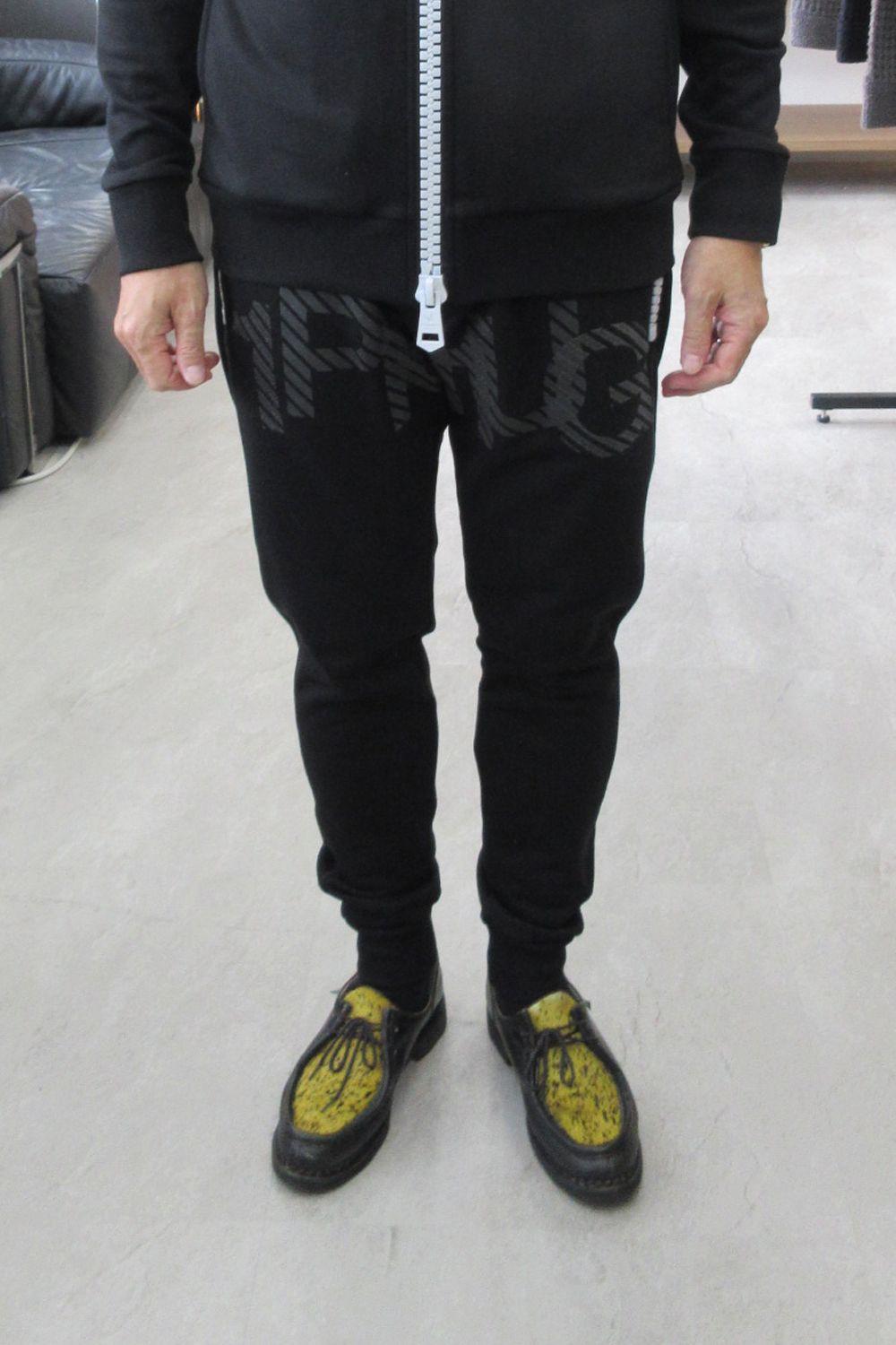 【26AW】 TC FRENCH TERRY SHADOW LOGO LONG PANTS / フレンチテリー シャドーロゴ ロングパンツ (ブラック) (9月上旬入荷予定)