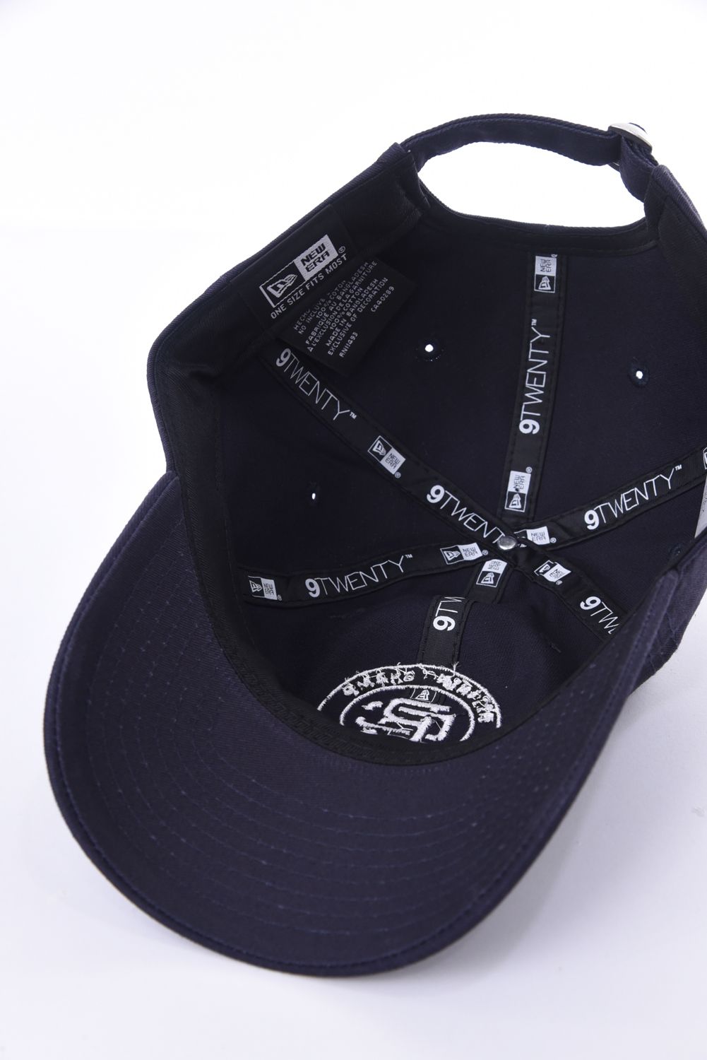 【国内正規品】 NEW ERA MONOGRAM CREST CAP / ニューエラ クレスト キャップ ネイビー