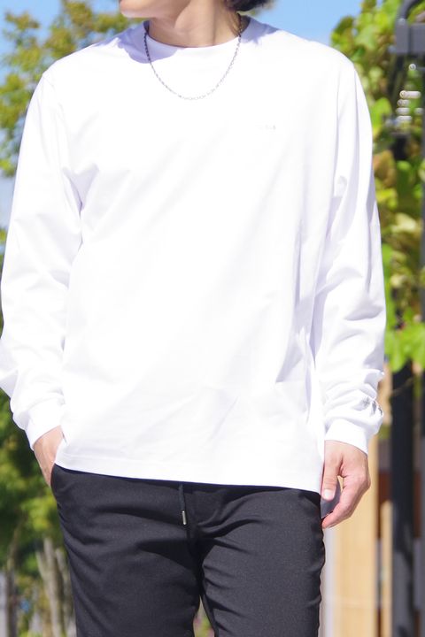 SICADO (シカード) / ロゴ クルーネック 長袖 Tシャツ (ホワイト)