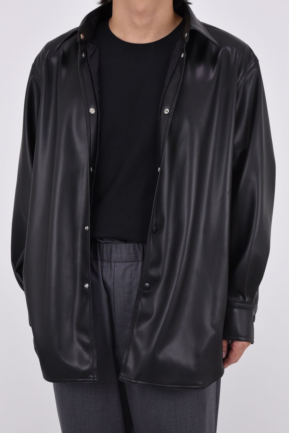 SYNTHETIC LEATHER SHIRT / シンセティック レザーシャツ (ブラック)