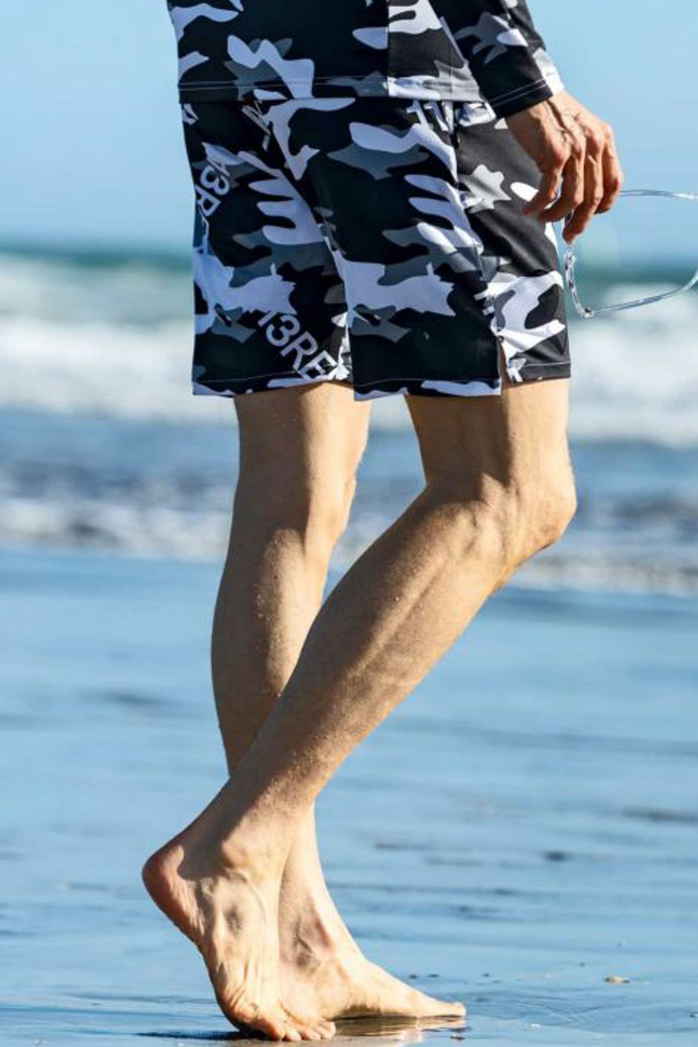 CAMO LOGO SHORT PANTS  / オリジナルカモフラ柄 ラッシュガードハーフパンツ ブラック