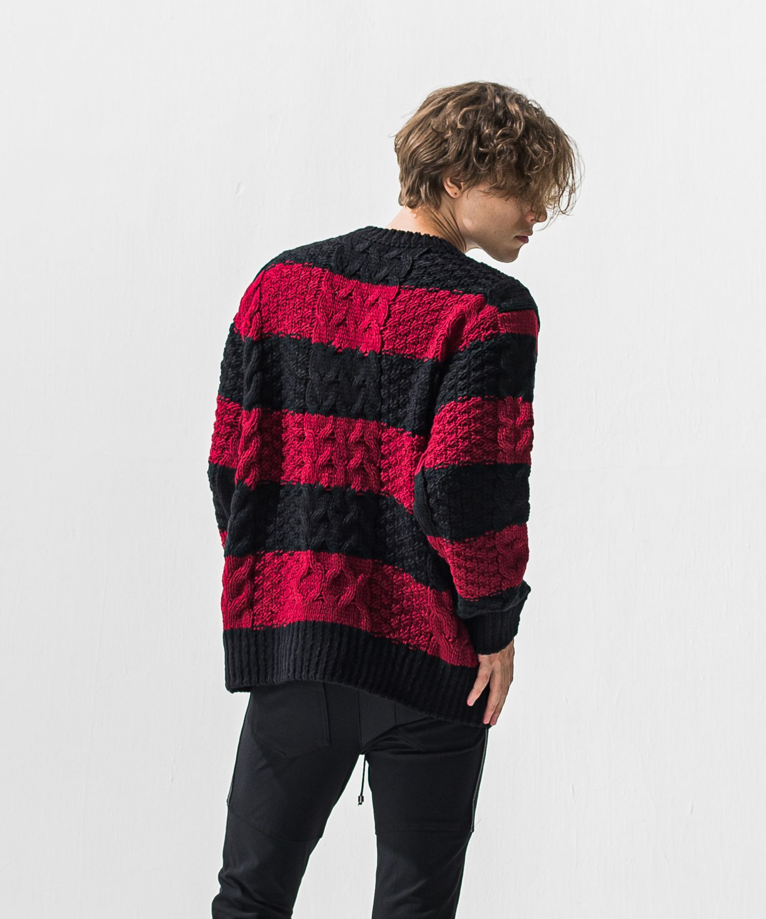 CABLE LAW SWEATER / ケーブル編み ローゲージセーター (ブラック/レッド) (10月下旬入荷予定) ※オーダー締切:9月7日(月)17時