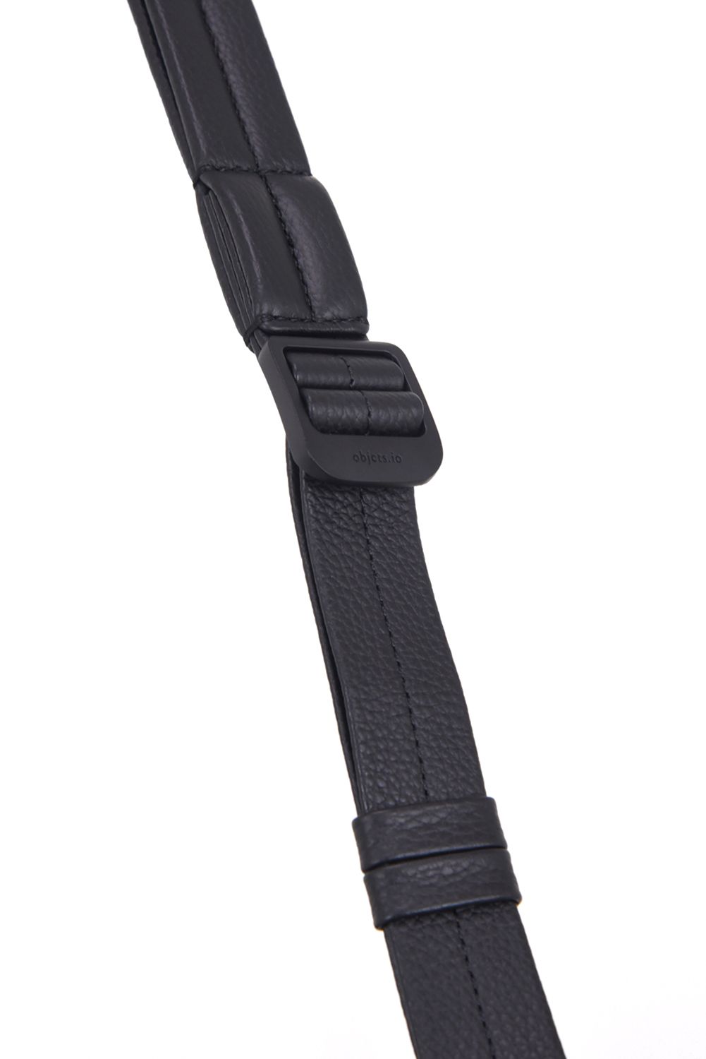 ESSENTIAL DOUBLE RUSSELL HOBO MIDIUM / メッシュ素材 レザーストラップ ショルダートートバッグ (ブラック)