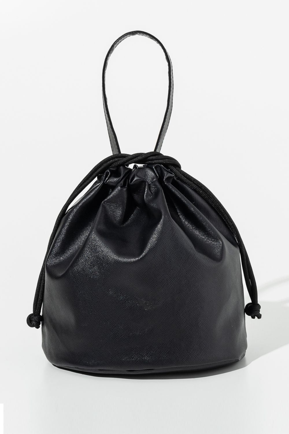 SAFFIANO DRAWSTRING BAG / サフィアーノエコレザー 巾着バッグ (ブラック) (12月中旬入荷予定)