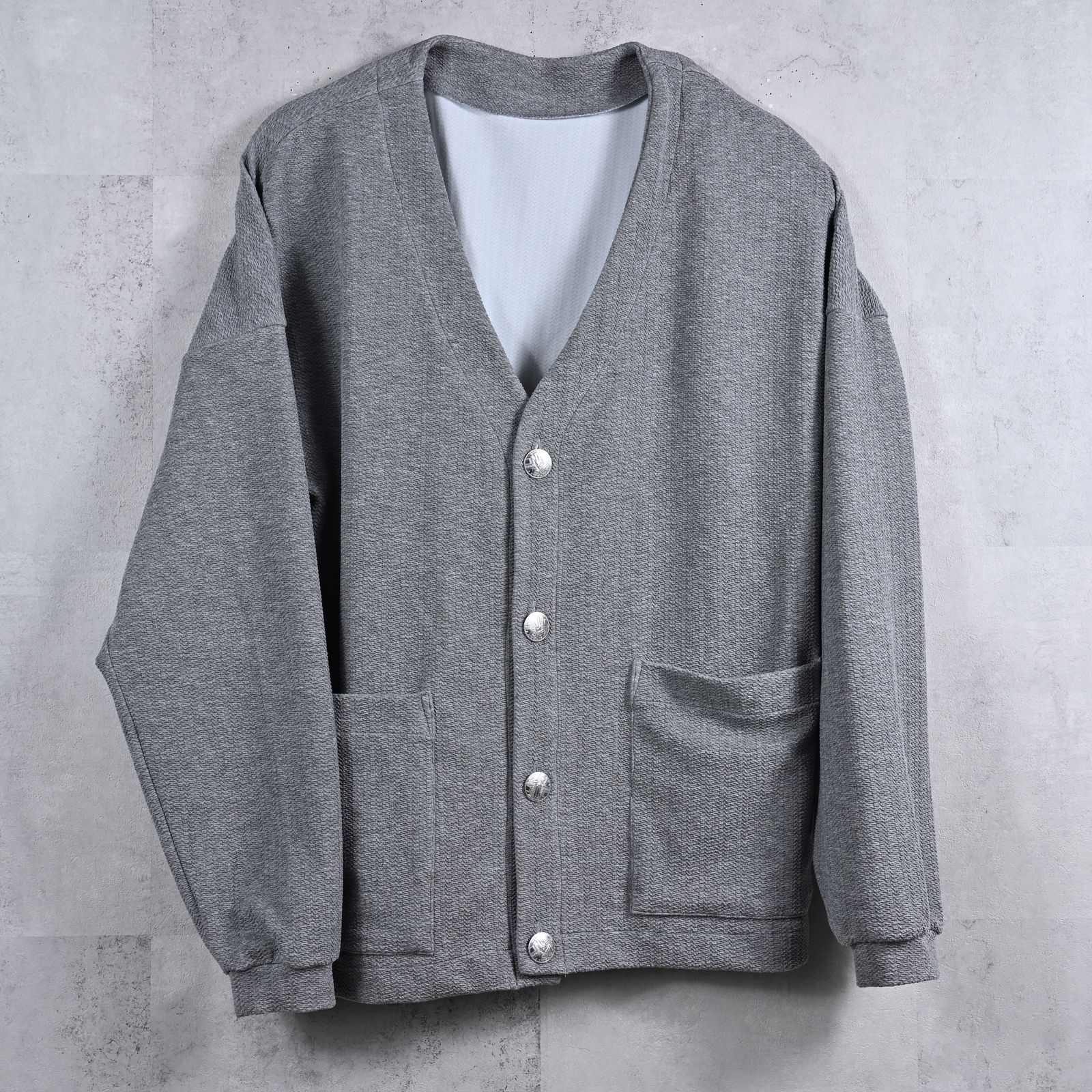 blister knit C/D / ブリスターニット Vネックカーディガン (グレー) (8月末入荷予定) ※オーダー締切:5月23日(土)17時