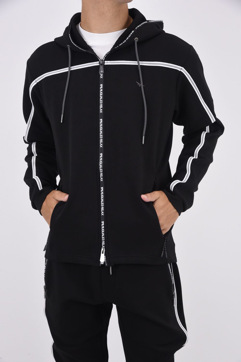 【1PIU1UGUALE3 RELAX】パイピング ライン ランニングパーカー 1PIU1UGUALE3 RELAX - PIPING LINE HOODIE / パイピング ライン
