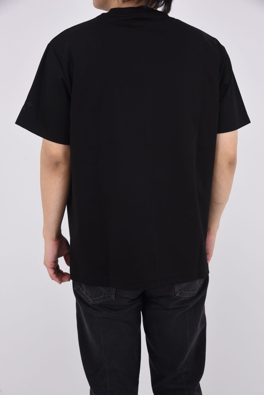 WANDO (ワンド) / ネックロゴ クルーネック Tシャツ ブラック