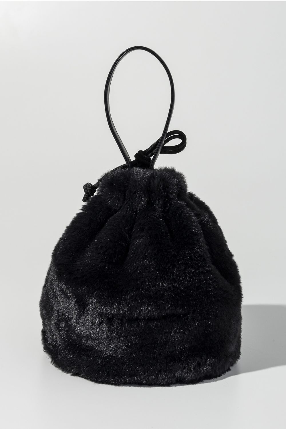 【26AW】 FUR DRAWSTRING BAG / ファー ドローストリング バッグ (ブラック) (8月上旬入荷予定)
