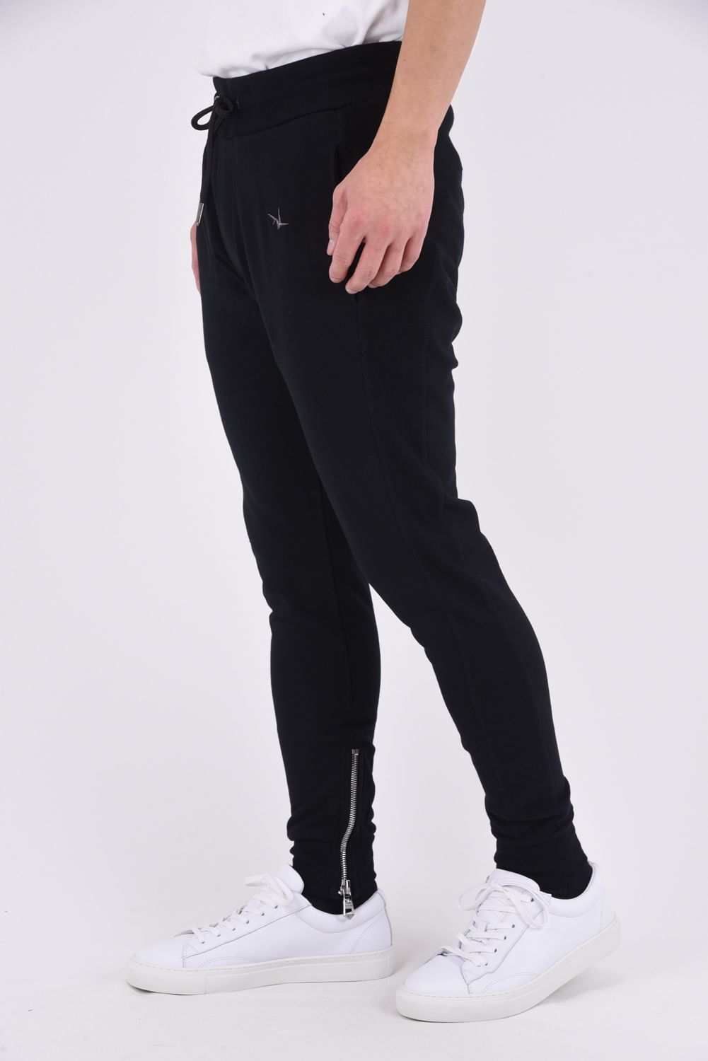 【26SS】 LUXURIOUS ZIP JOGGER PANTS / 裾ファスナー ジョガーパンツ (ブラック)