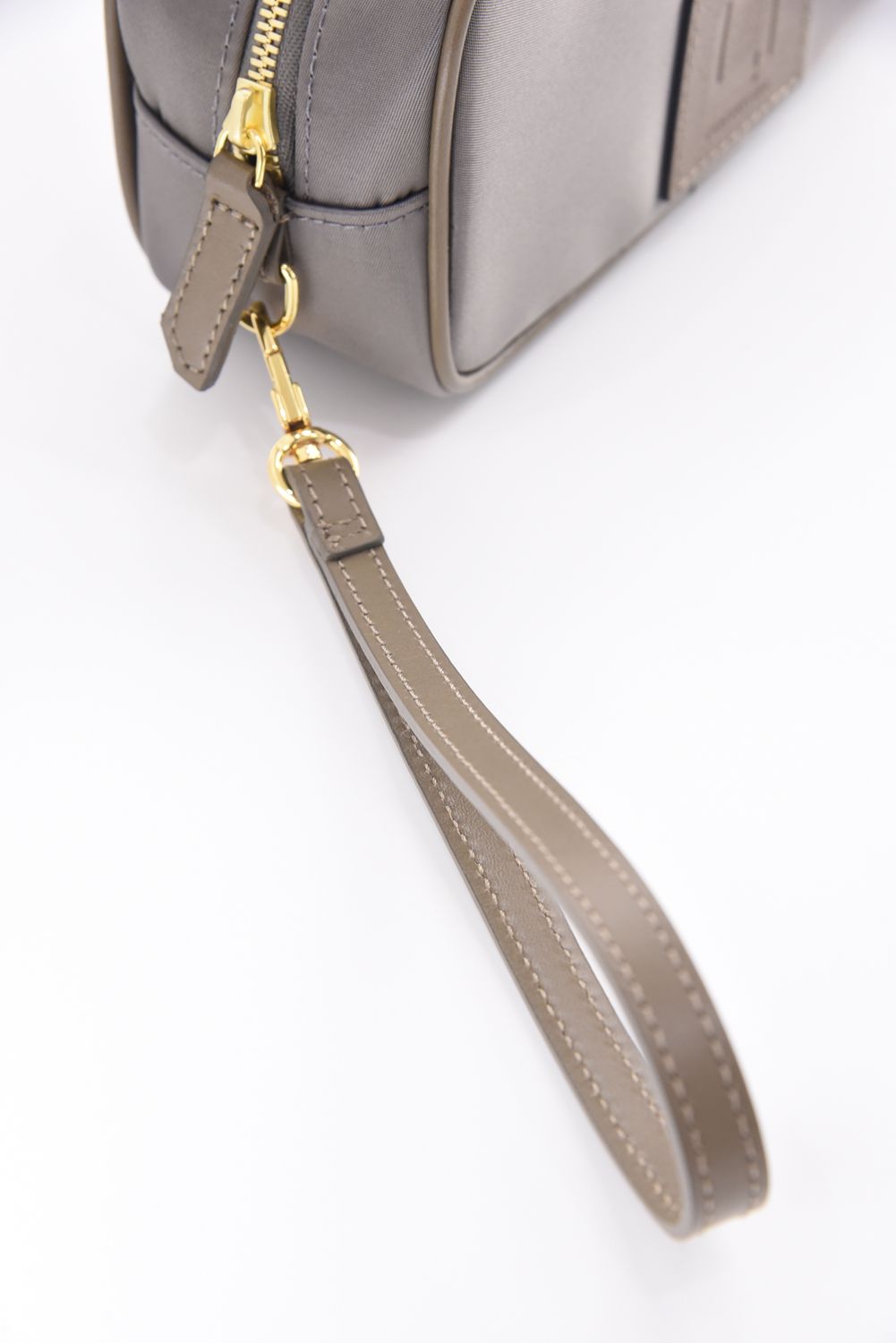 NYLON BAG IN POUCH / LA705 ナイロンバッグインポーチ チャコールグレー