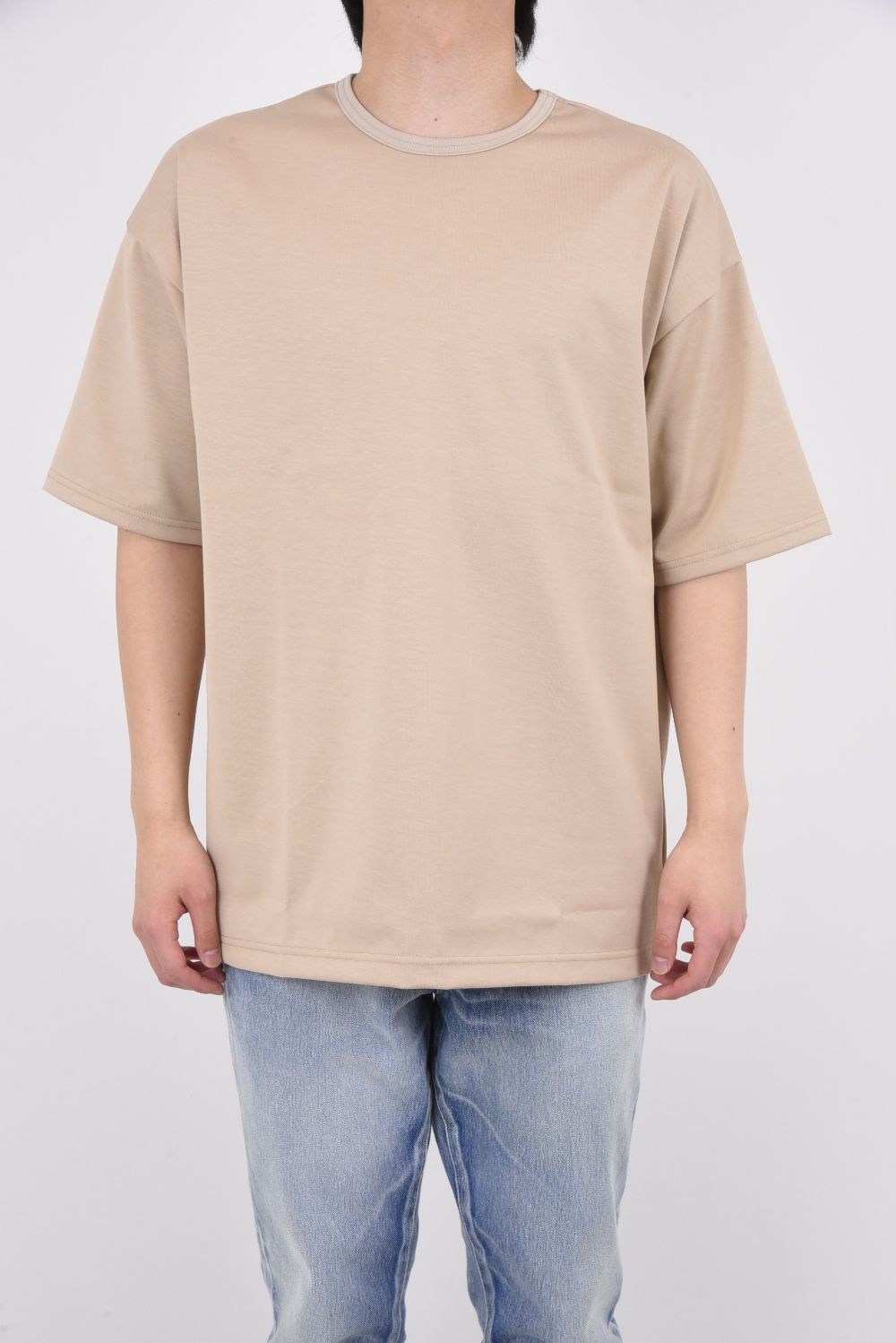 新品　完売　loose T シャツ　ベージュ