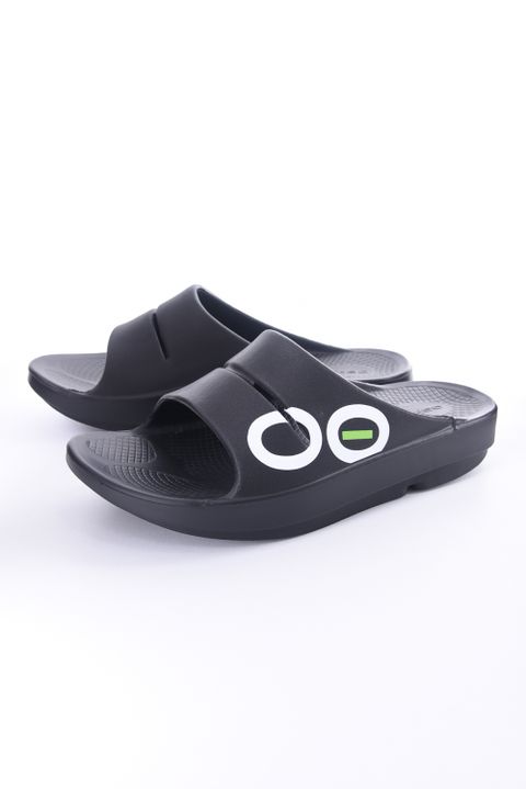 【国内正規品】 OOahh Sport / ウーアースポーツ リカバリーシャワーサンダル ブラック / ホワイト