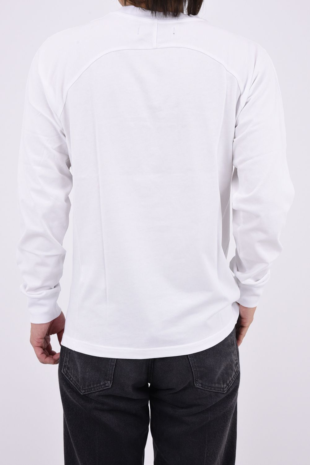【26AW】 HOTFIX STUDS LOGO L/S T-SHIRT / スタッズロゴ ロングスリーブ Tシャツ (ホワイト)