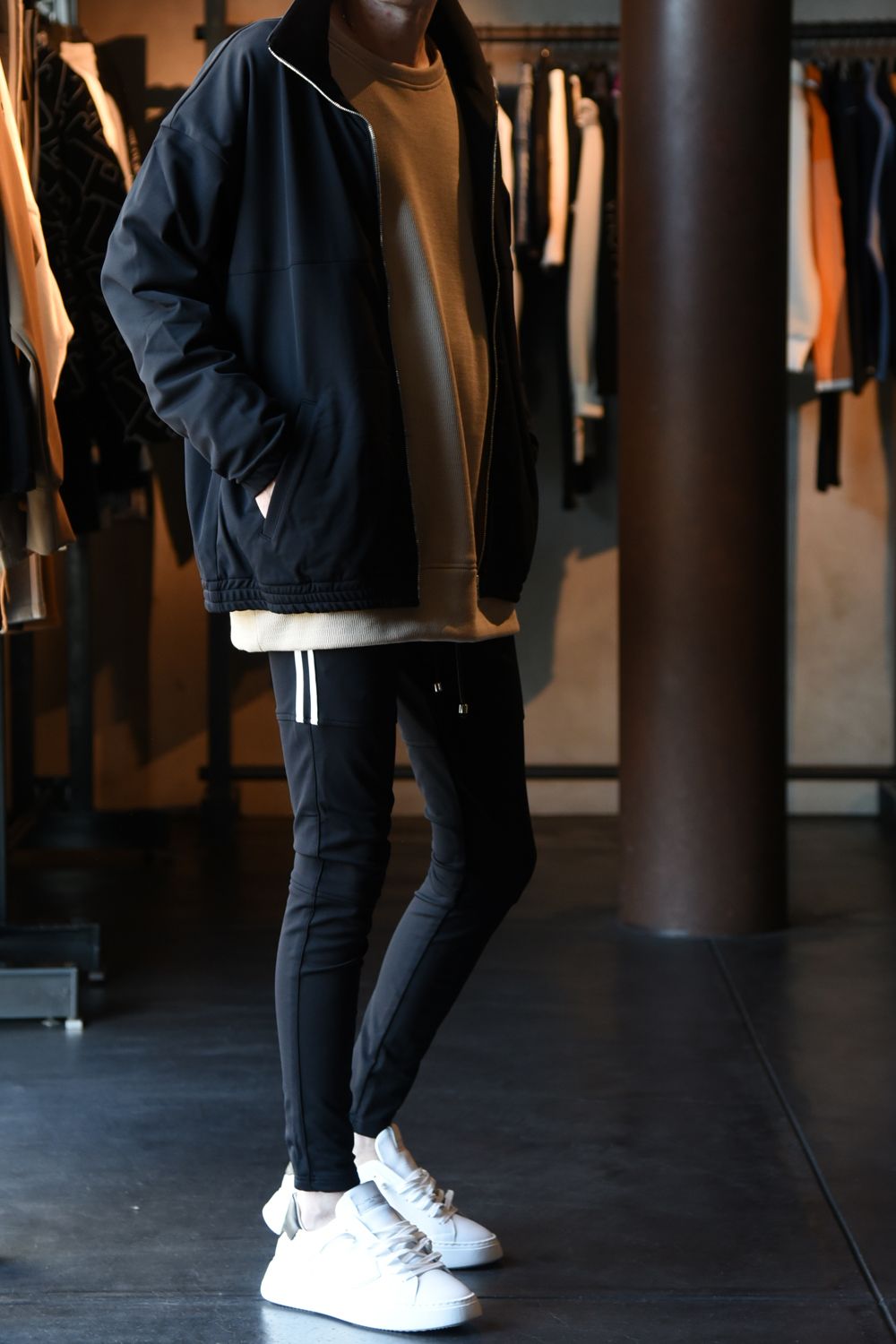 【RESOUND CLOTHING】 雑誌掲載商品を使用したスポーツカジュアルスタイル①